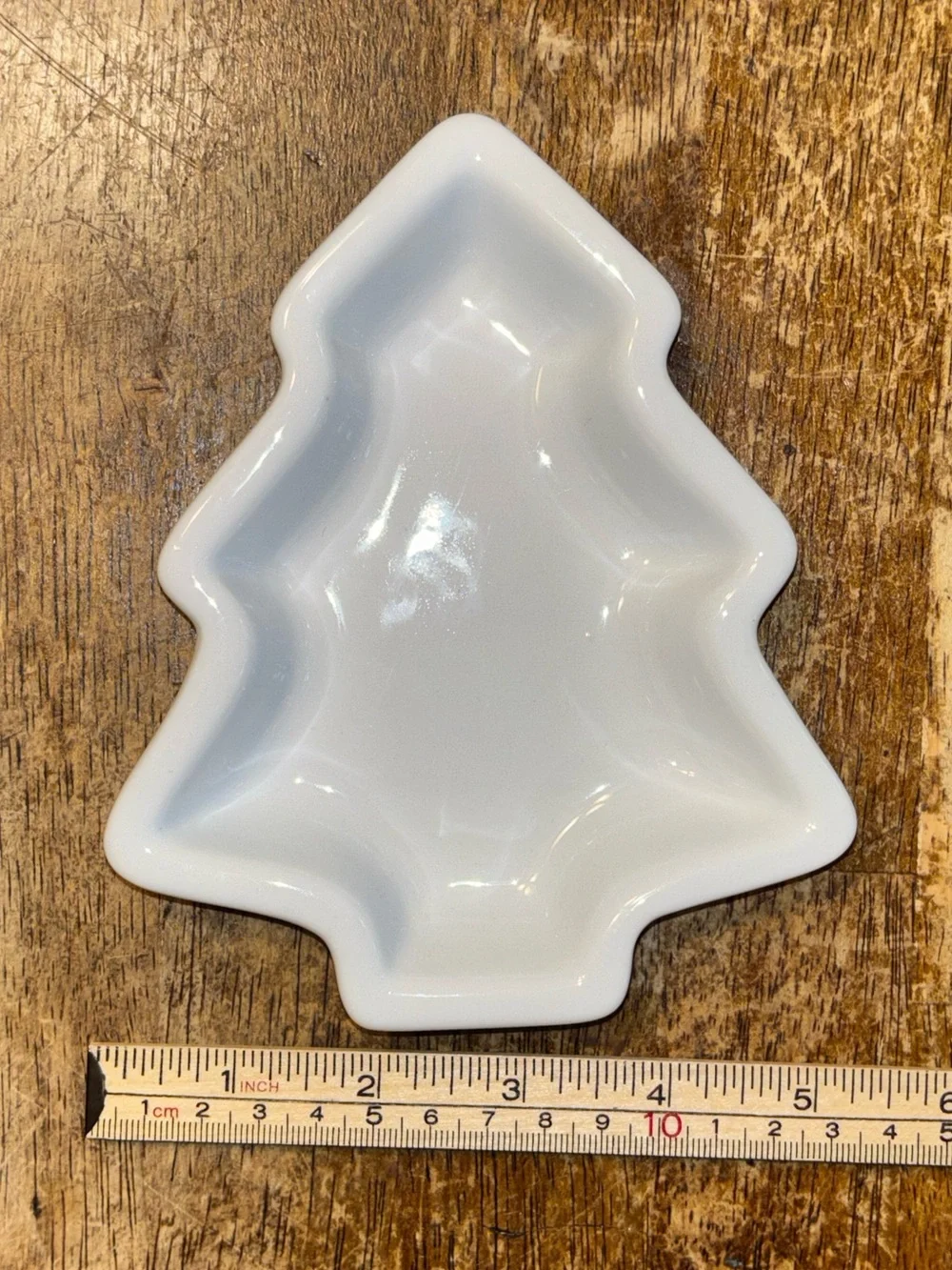 Crate & Barrel White Christmas Tree Porcelain Appetizer Bowls Le Cordon Bleu